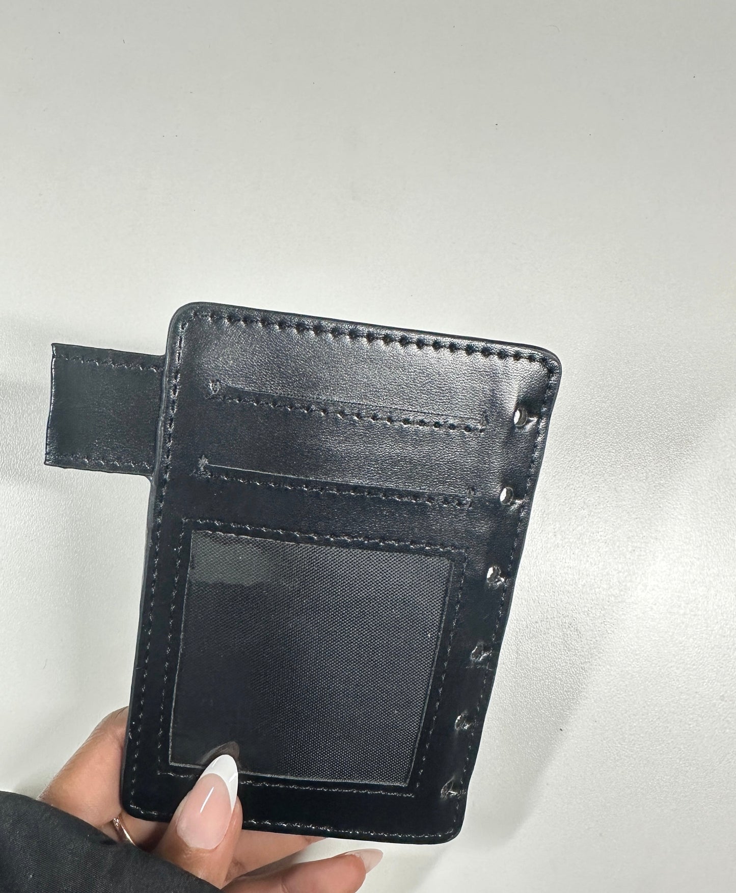Chic A7 Crossbody Wallet